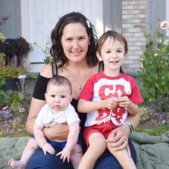 Meet your Posher, Meghan - Picture 1 of 1